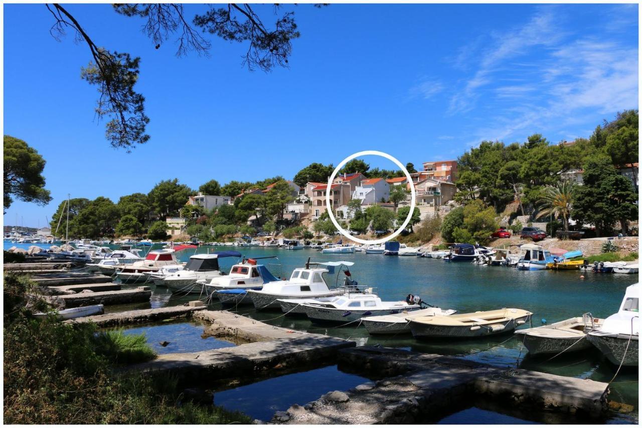 Apartments Elvi - Amazing Position & Parking Primošten Buitenkant foto
